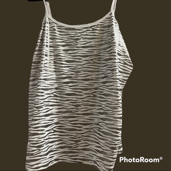 1x fashion bug tank top - Picture 2 of 3
